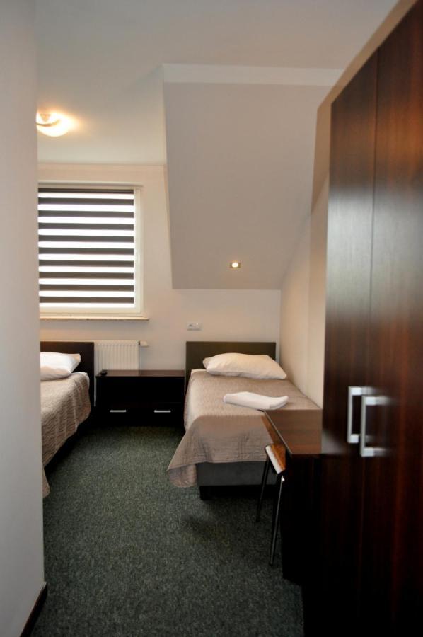 Hotel Pauza Radzyn Podlaski Buitenkant foto