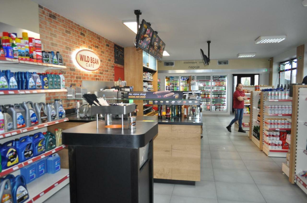 Hotel Pauza Radzyn Podlaski Buitenkant foto